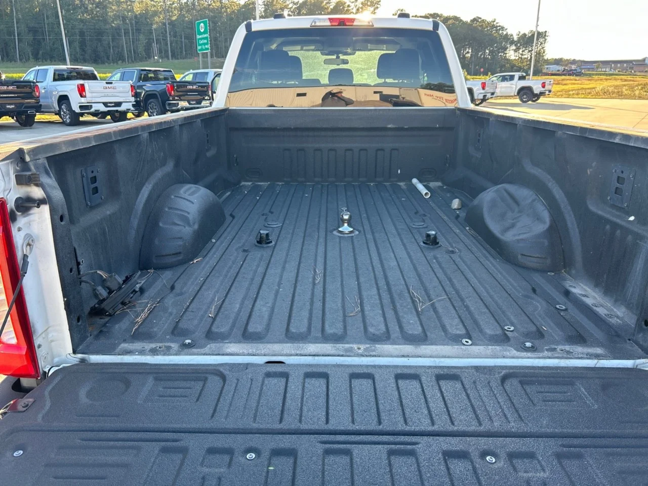 Used 2024 White Ford XL image 9