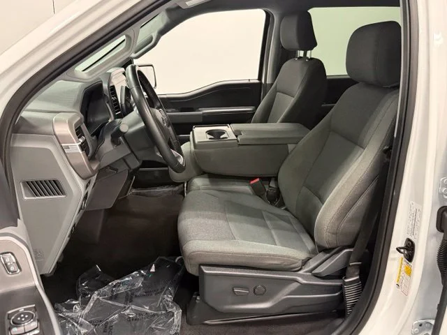 Used 2025 White Ford XLT image 11