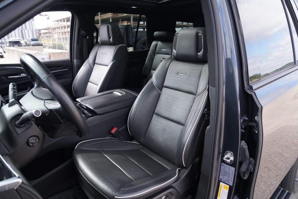 Used 2021 Gray Cadillac Sport image 12
