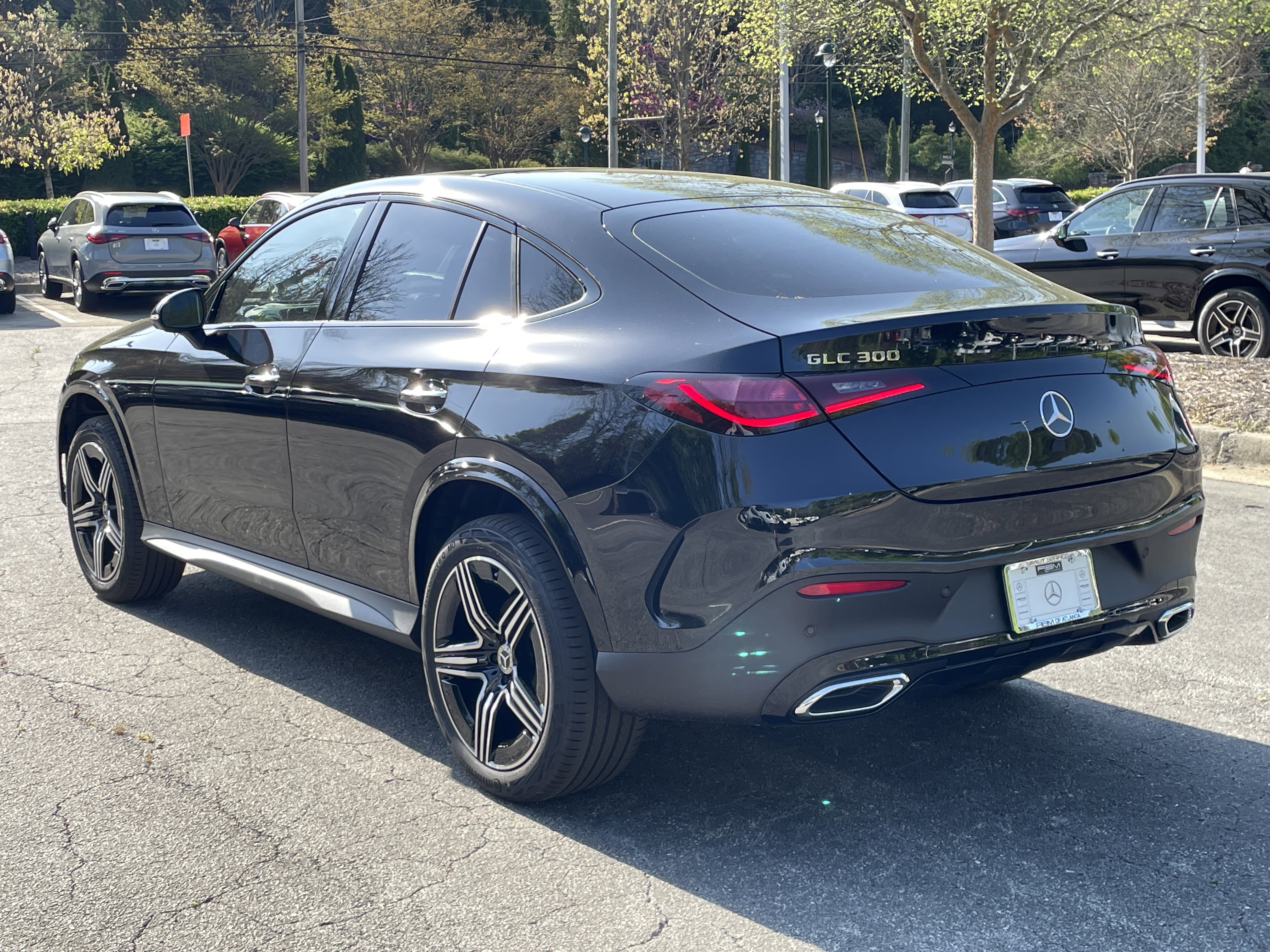 New 2026 Obsidian Black Metallic Mercedes-Benz GLC 300 4MATIC® Coupe image 13