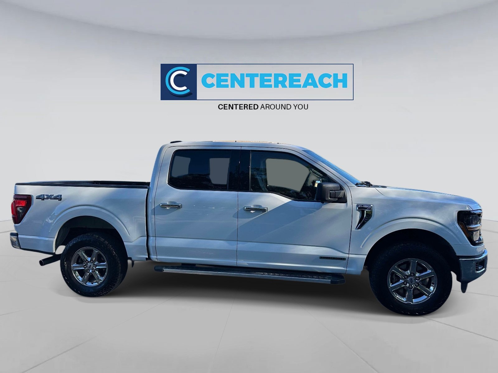 Used 2024 White Ford XLT image 5