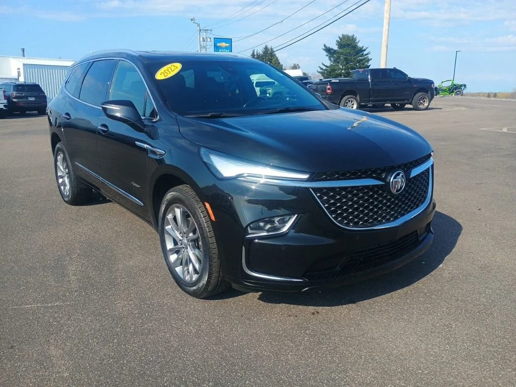 2023 Buick Enclave Avenir AWD's photo