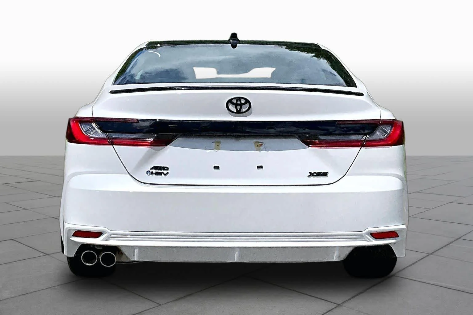 New 2026 Wind Chill Pearl <sup>1</sup> Toyota  XSE AWD image 4