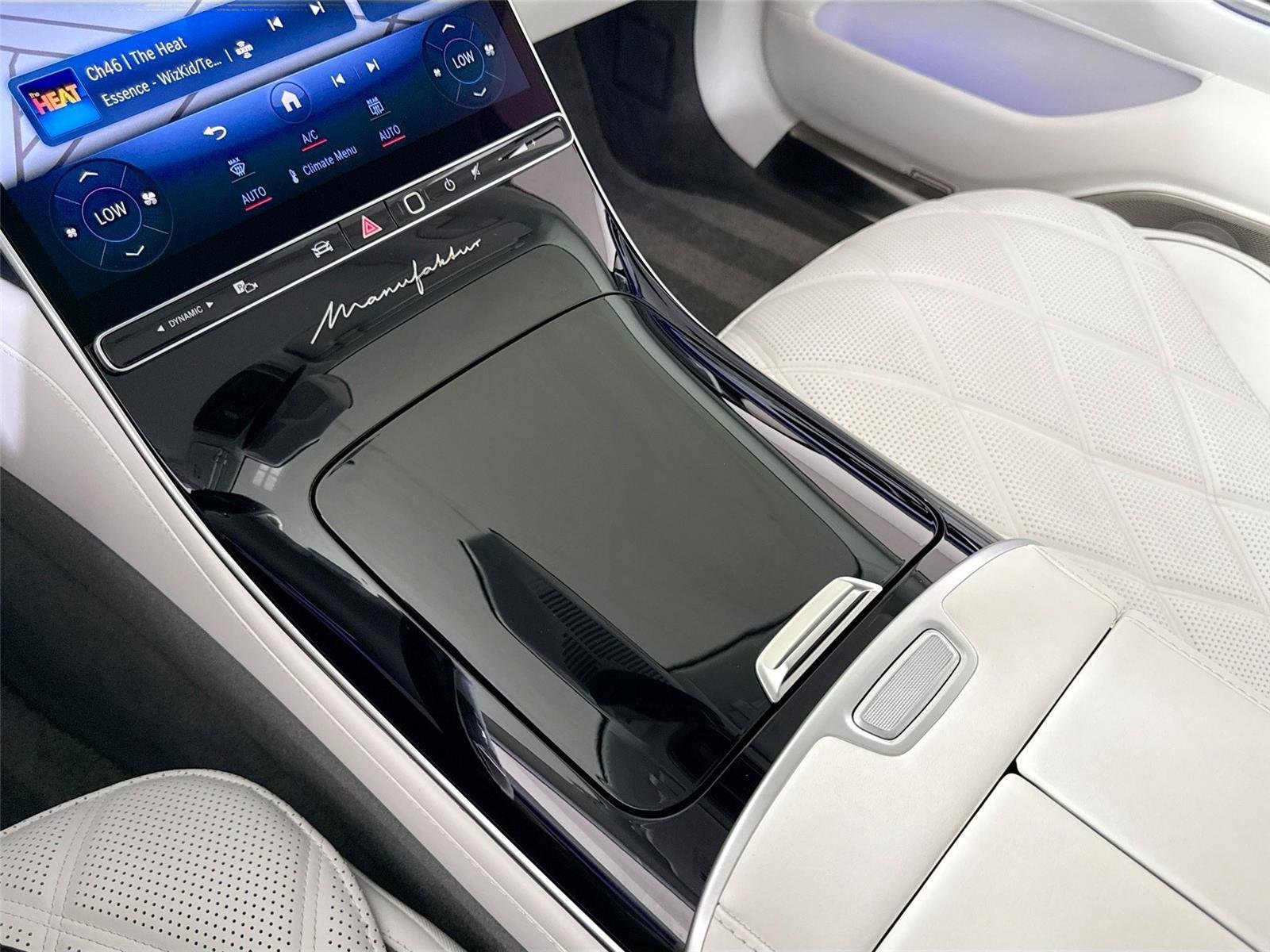 Used 2025 Kalahari Gold/Obsidian Black Mercedes-Benz Maybach S 680 | Mansory Trim | Factory Two Tone | $282k MSRP image 21
