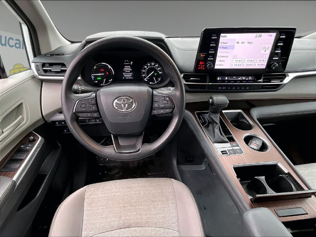 Used 2024 Ice Toyota LE image 17