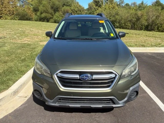 Used 2018 Green Subaru 2.5i image 2