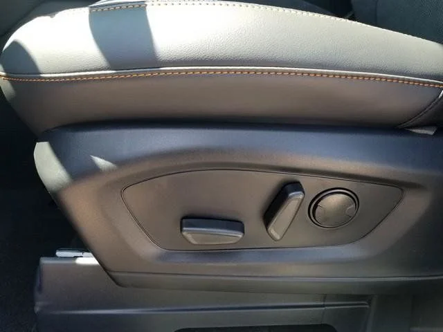 New 2026 Agate Black Metallic Ford Tremor® image 16