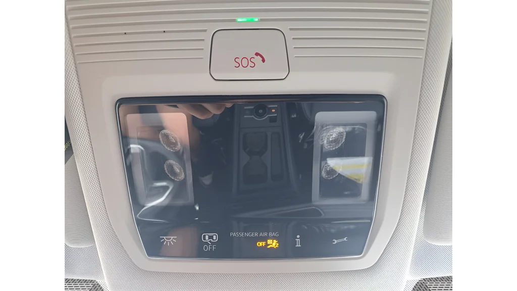 2025 Volkswagen Tiguan SE - Photo 22