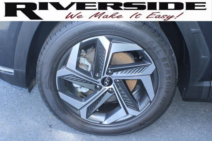 Used 2023 Portofino Gray Hyundai SEL image 5