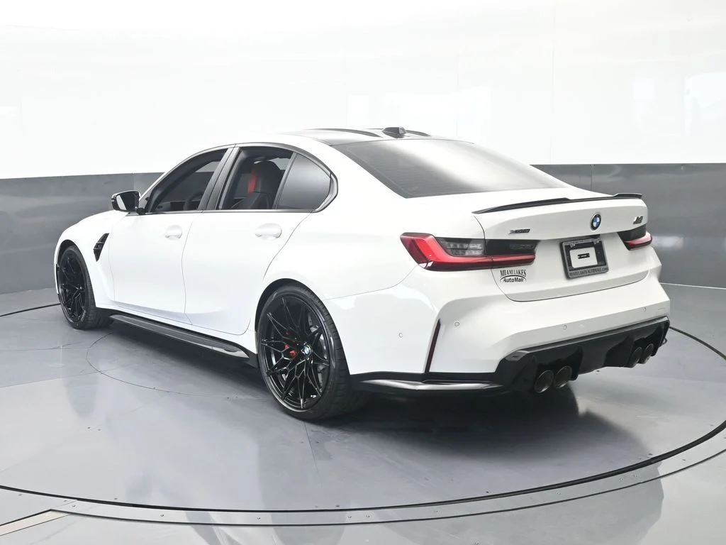 Used 2026 Alpine White BMW Competition image 4