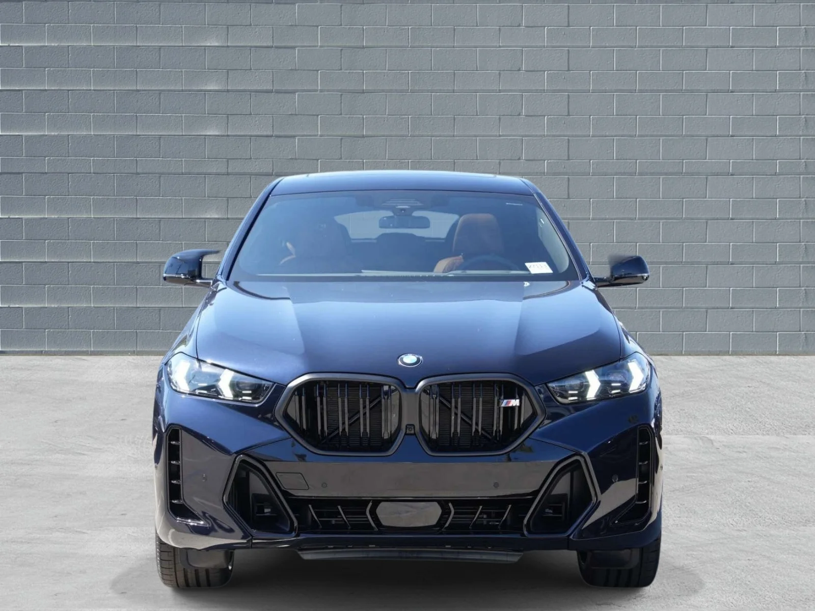 New 2027 Carbon Black Metallic BMW M60i image 2
