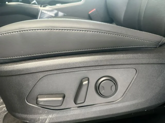 2026 Kia Sorento EX - Photo 16