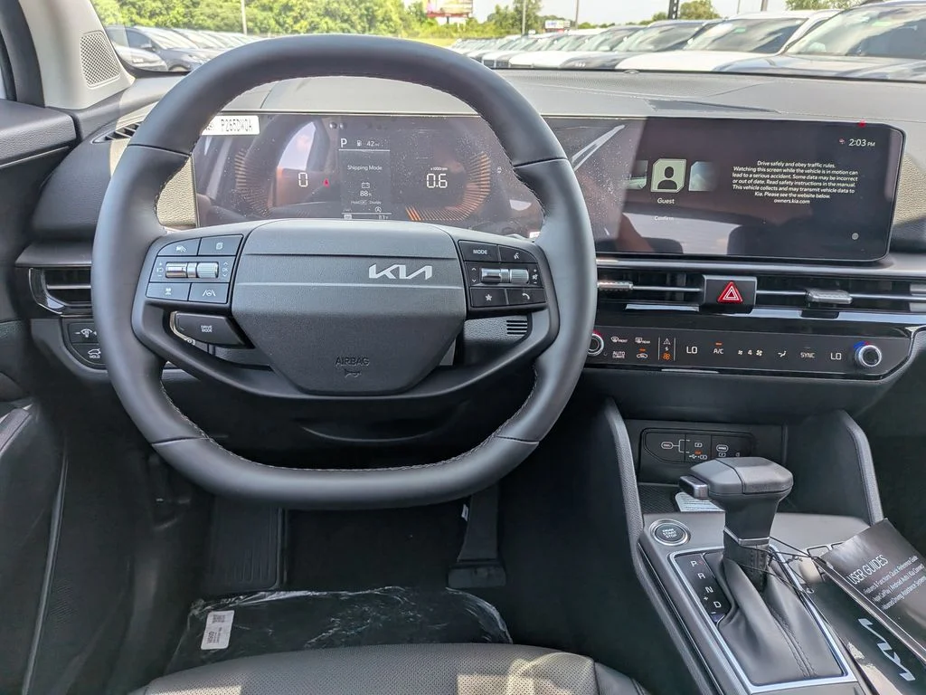 New 2026 White Pearl Kia EX image 38