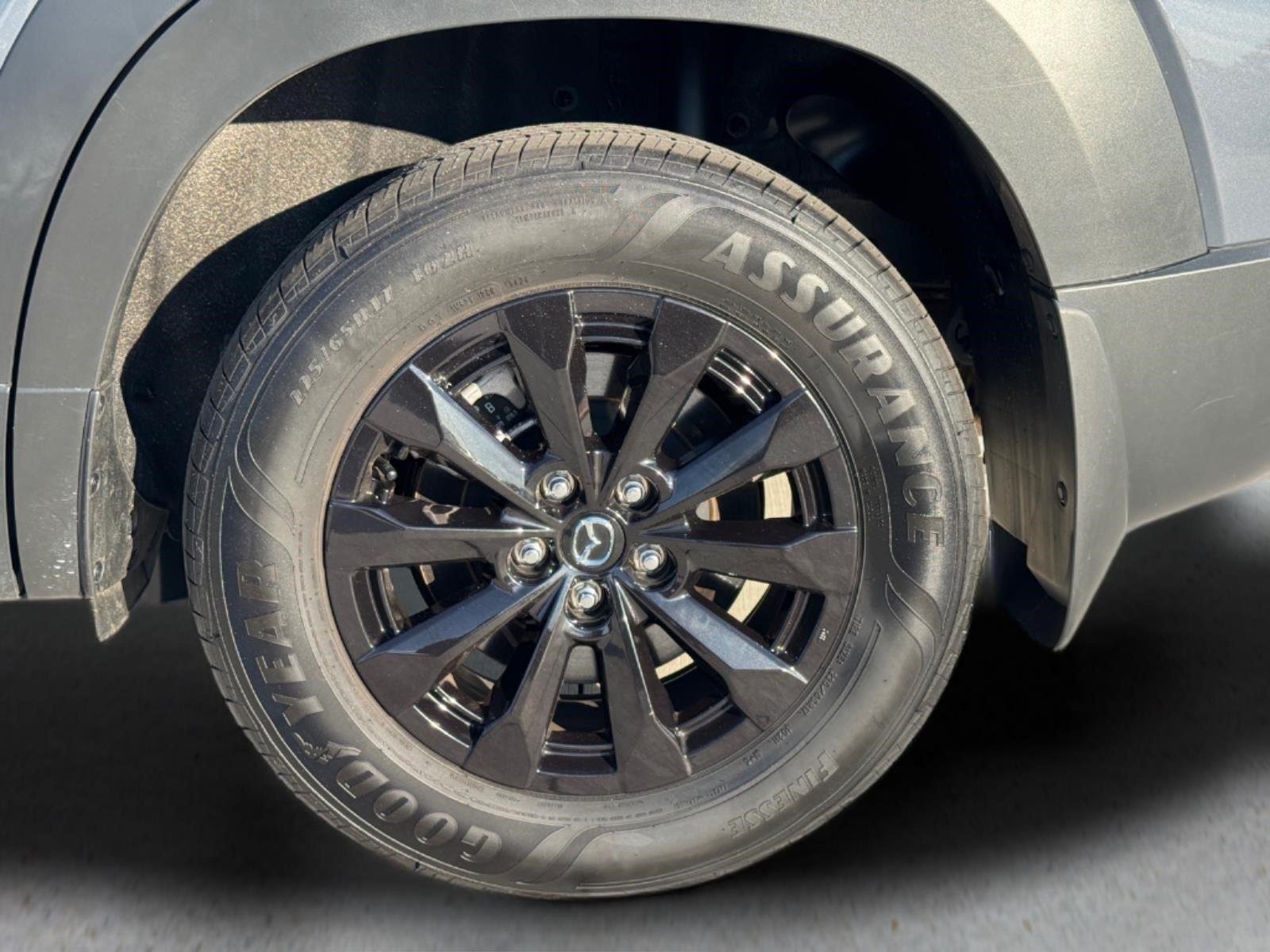 Used 2025 Polymetal Gray Metallic Mazda Premium Package image 11