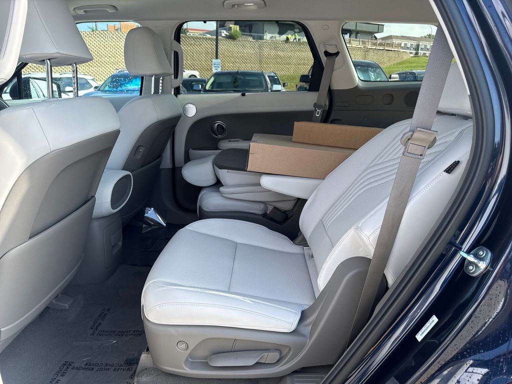 New 2027 Blue Hyundai SEL Premium image 25