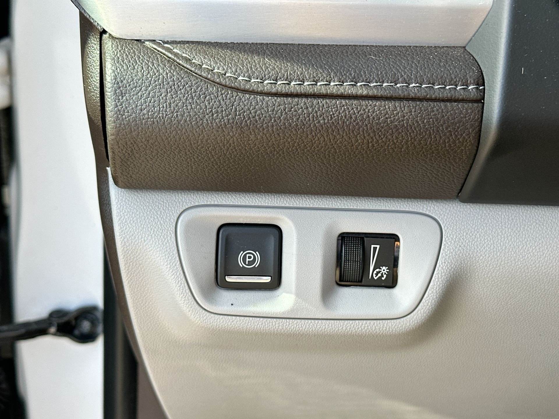 2017 GMC Acadia SLT-1 - Photo 18