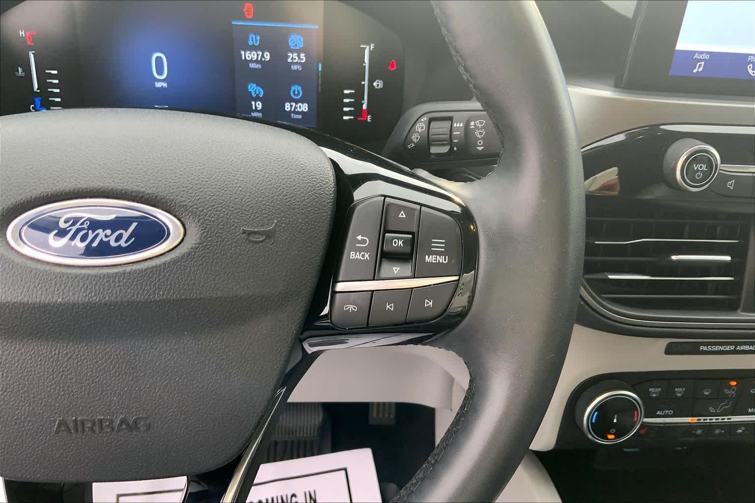 Used 2023 Rapid Red Metallic Tinted Clearcoat Ford Active image 24