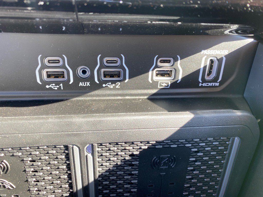 2026 RAM 1500 Rebel - Photo 9