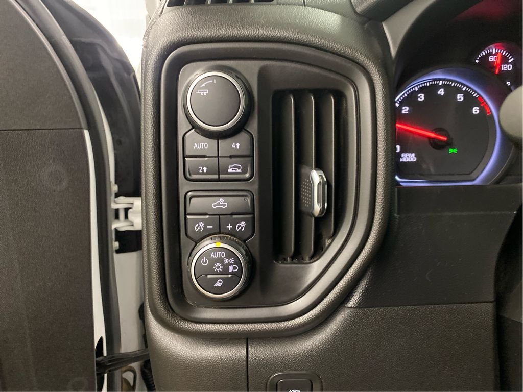 Used 2021 White Chevrolet WT image 13