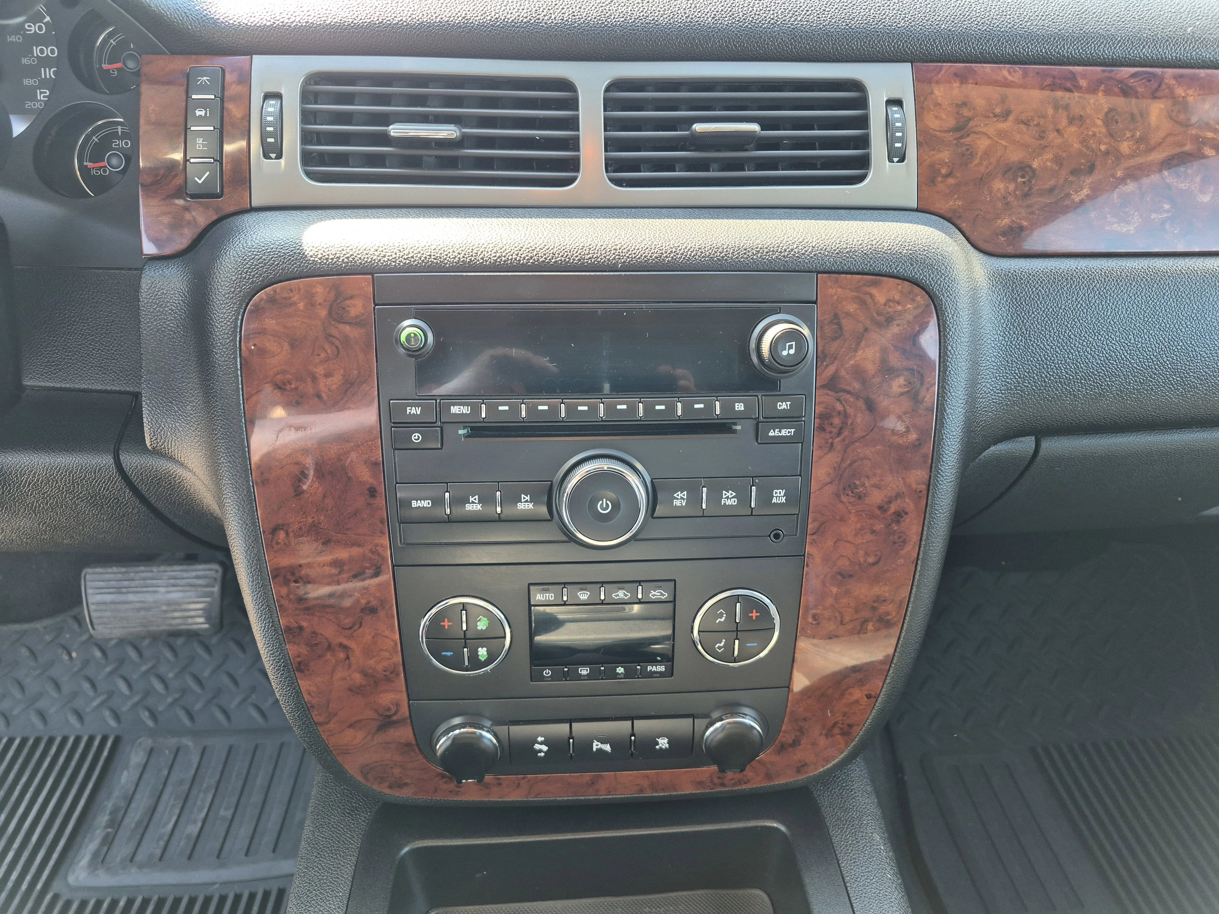 Used 2010 Gray Chevrolet LTZ image 5