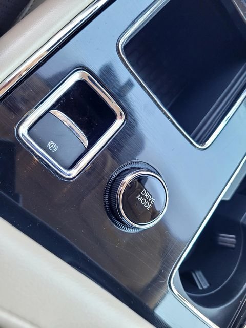 Used 2023 Blue Lincoln Reserve image 20