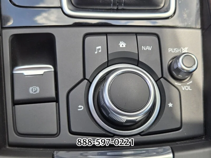 Used 2018 Snowflake White Pearl MAZDA GRAND TOURING image 26