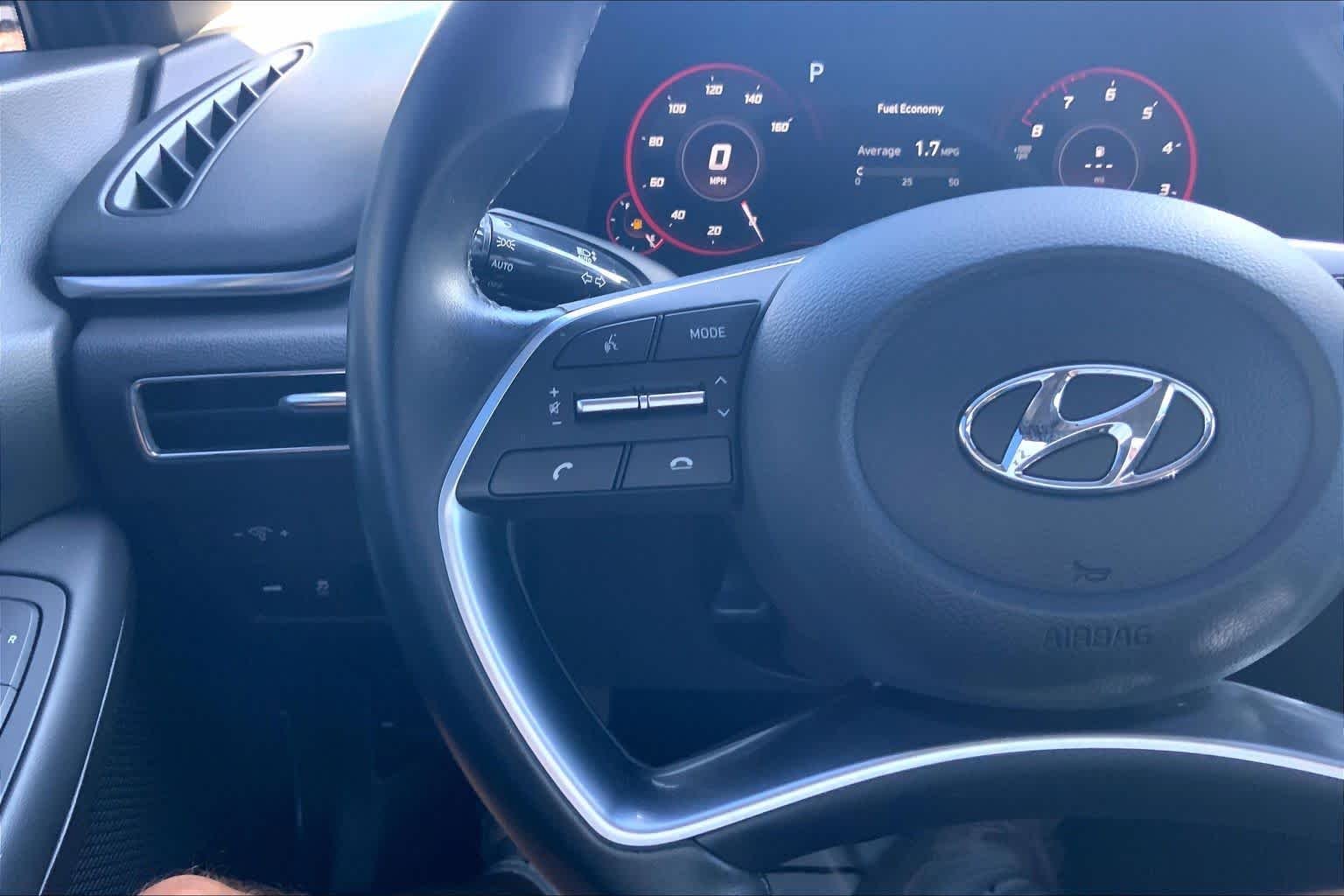Used 2023 Hampton Gray Hyundai SEL image 23