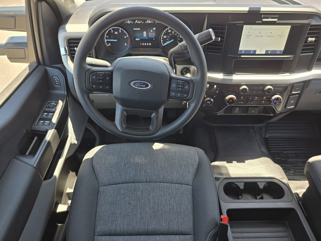 New 2026 Oxford White Ford XL image 33