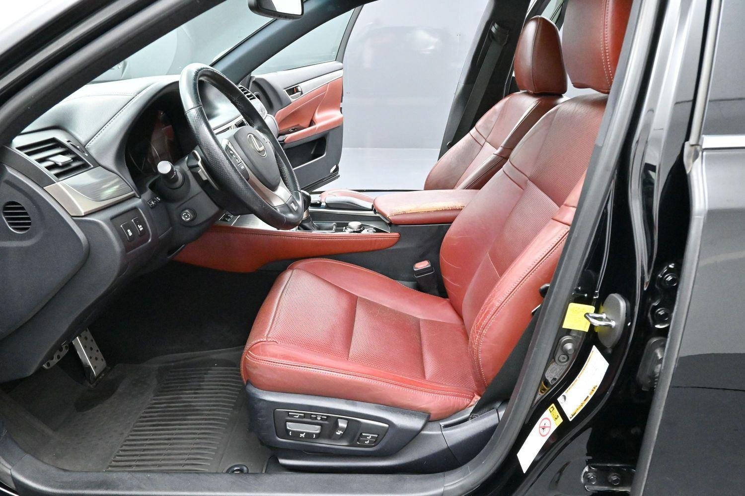 Used 2015 Ultra White Lexus Crafted Line image 13