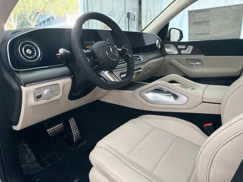 New 2027 Silver Mercedes-Benz GLS 450 image 13