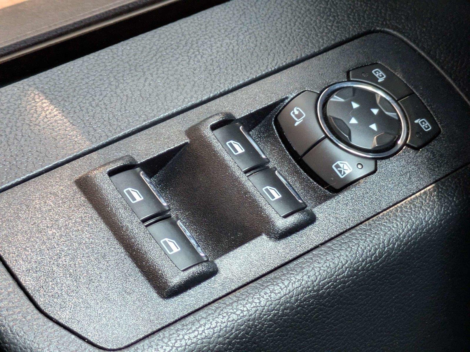 Used 2020 Agate Black Ford Lariat image 27