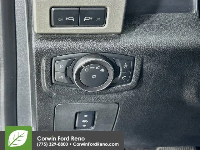 Used 2016 Magnetic Ford Lariat image 13