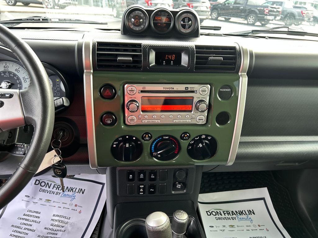 Used 2012 Army Green Toyota Base image 20