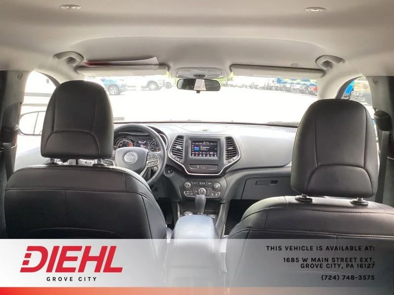 Used 2020 Red Jeep Latitude Plus 4x4 image 15