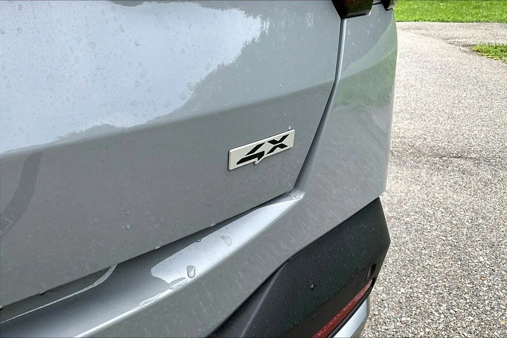 New 2026 Wolf Gray Kia S image 9