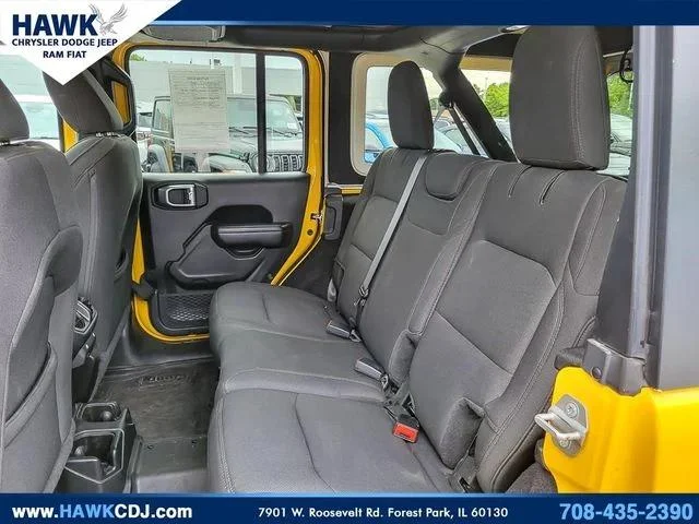 Used 2021 Yellow Jeep Sport Altitude image 10