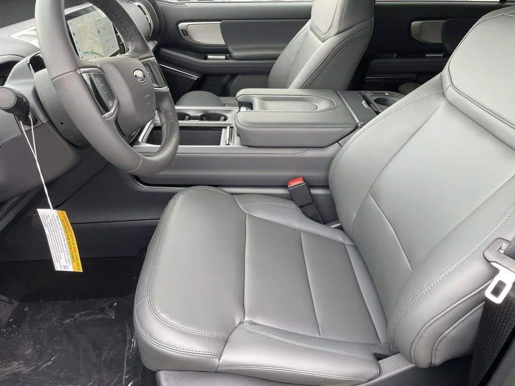 New 2026 Dark Matter Gray Metallic Ford MAX Active image 12
