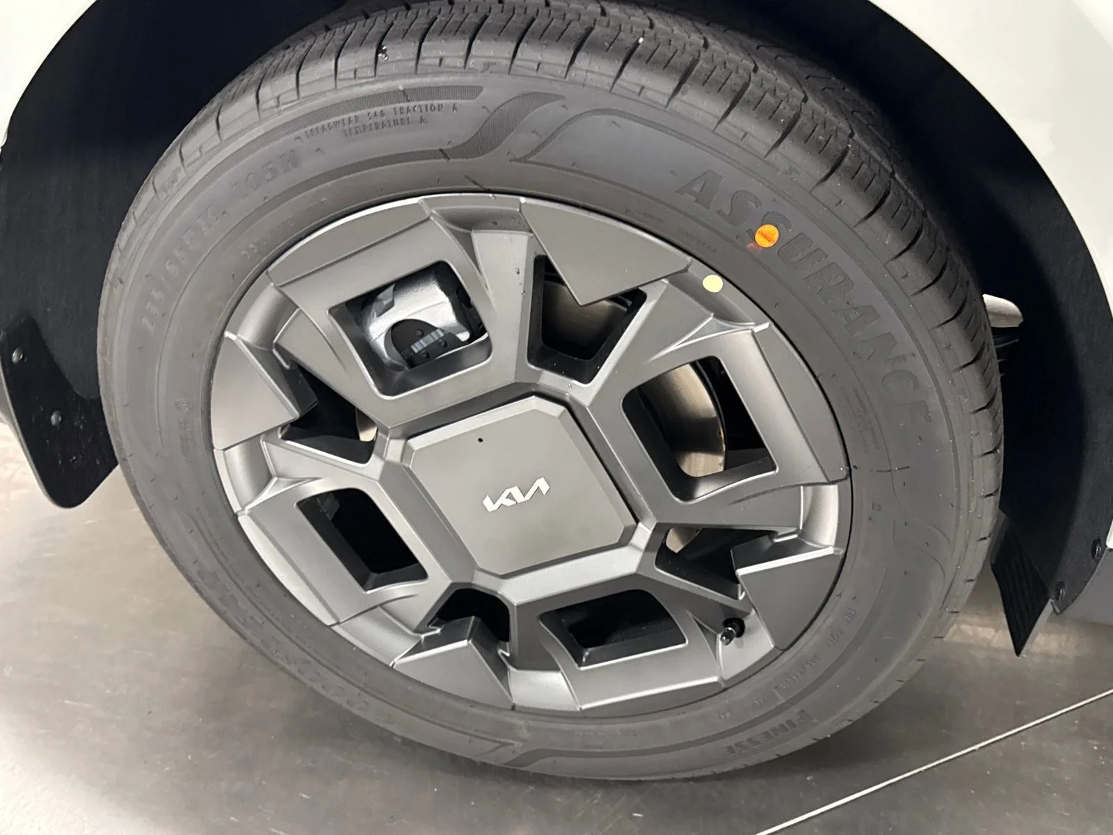 New 2026 Ivory Silver Kia SX image 4