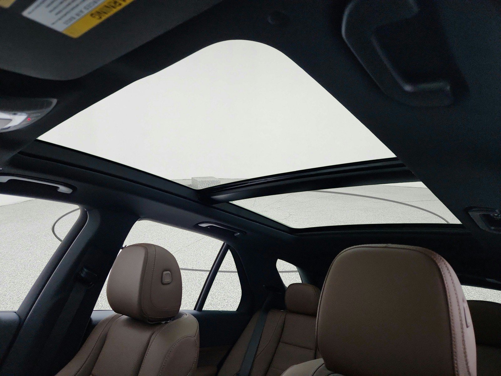New 2026 Polar White Mercedes-Benz GLE 350 4MATIC® SUV image 46