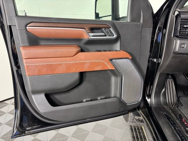 New 2026 Black GMC Denali Ultimate image 17