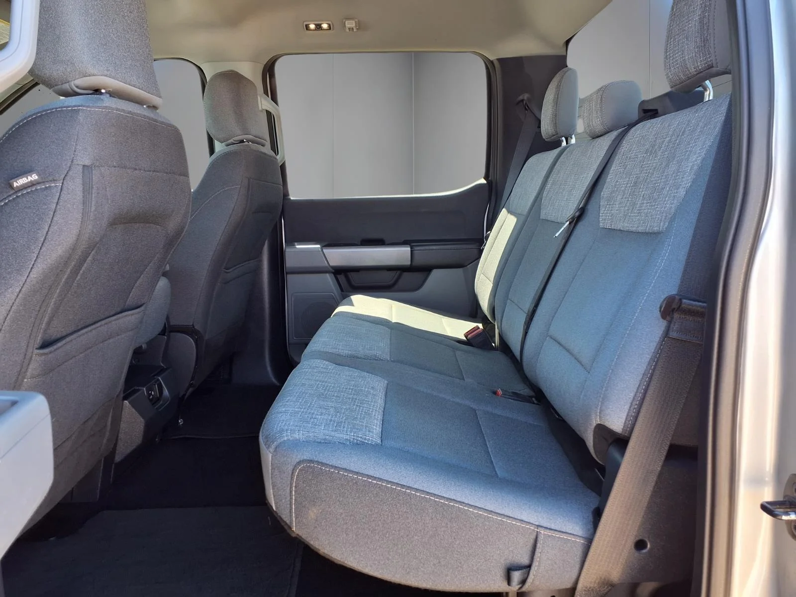 Used 2022 Silver Ford XLT image 12