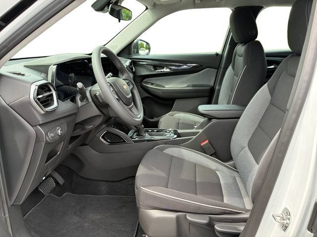 2026 Chevrolet Trailblazer LS - Photo 11