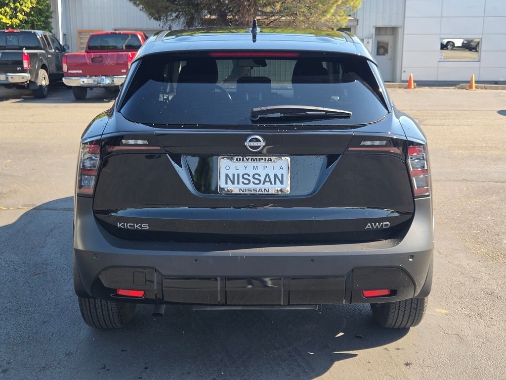 Used 2025 Black Nissan SV image 5