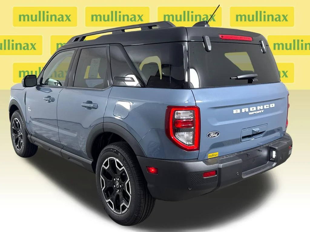 New 2026 Gray Ford Outer Banks image 3