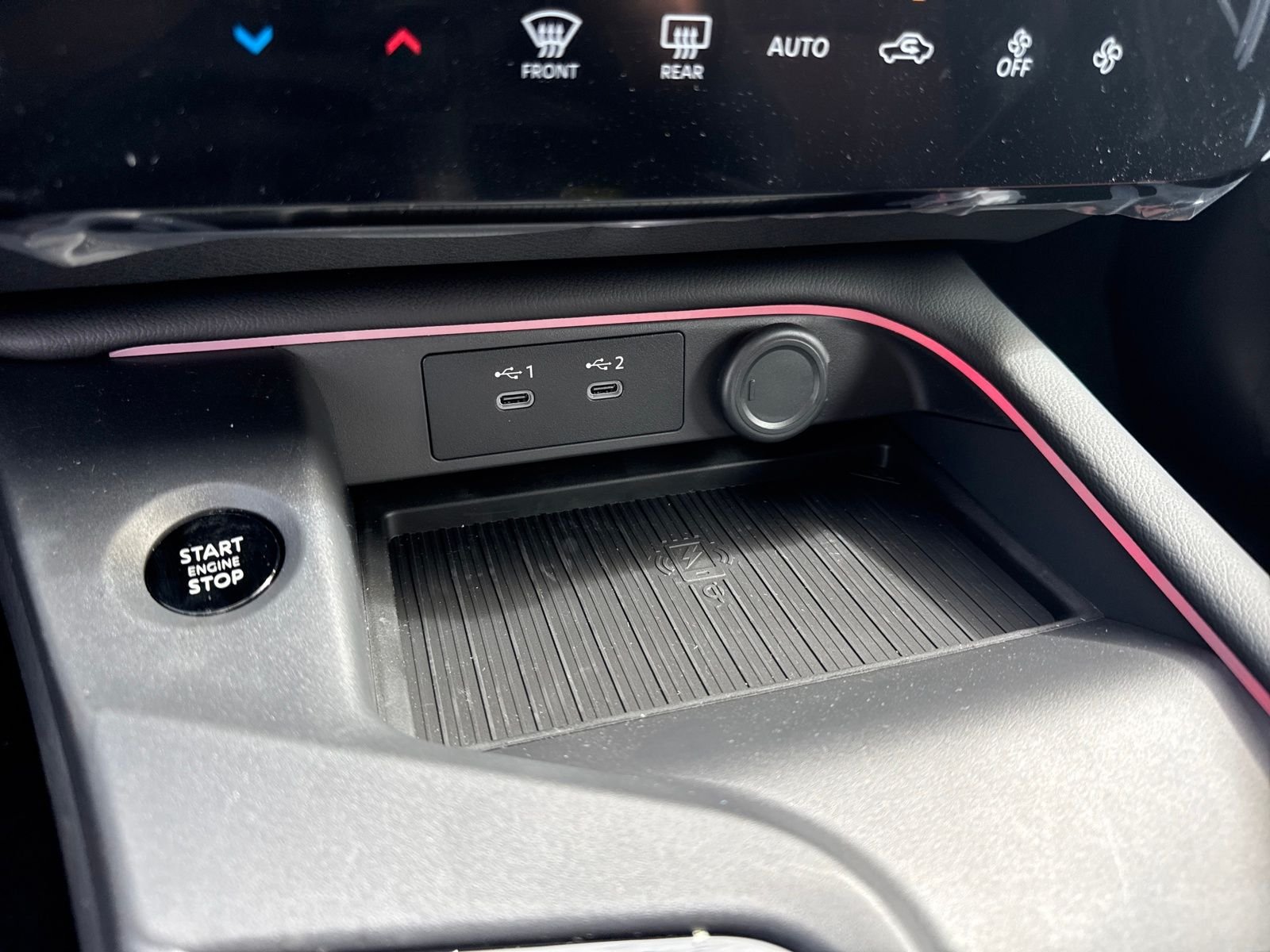 New 2026 Nissan Sentra SR 4D Sedan