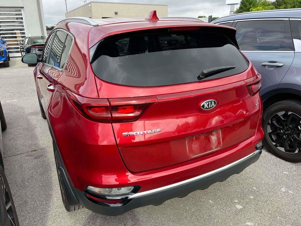 Used 2020 Red Kia EX image 3