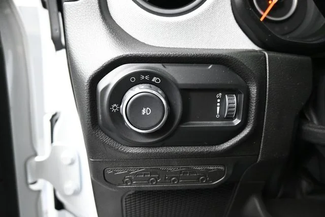 Used 2024 White Jeep Sport image 12
