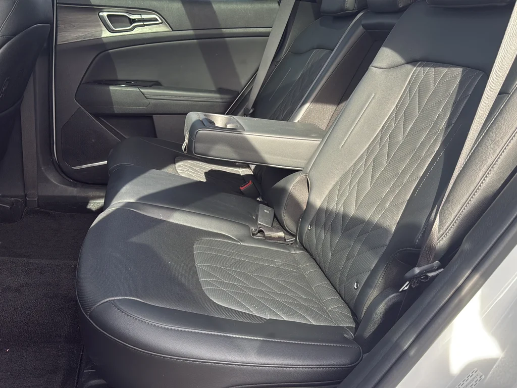 Used 2024 White Kia X-Line image 12