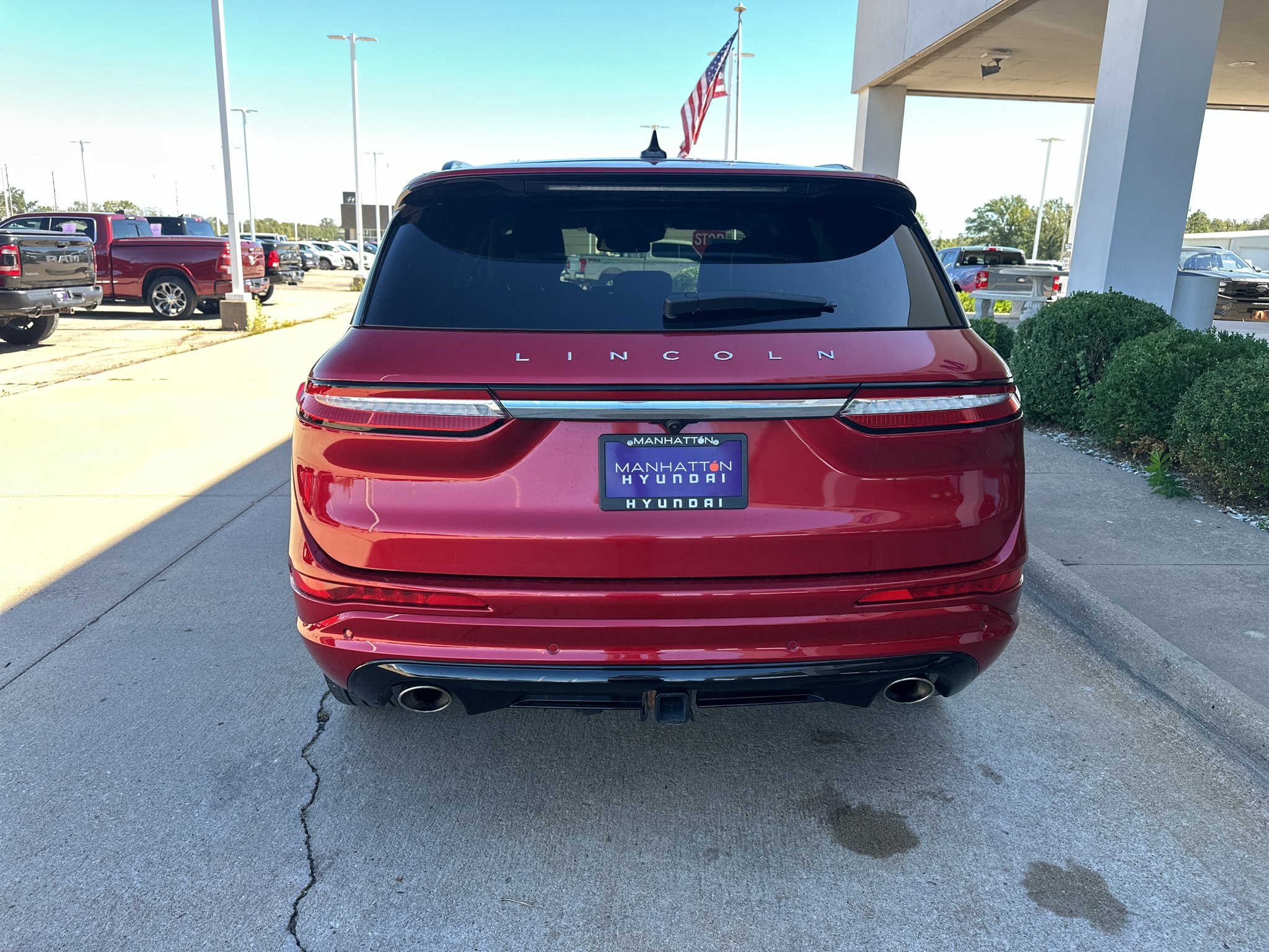 Used 2024 Vermillion Red Lincoln Reserve image 14