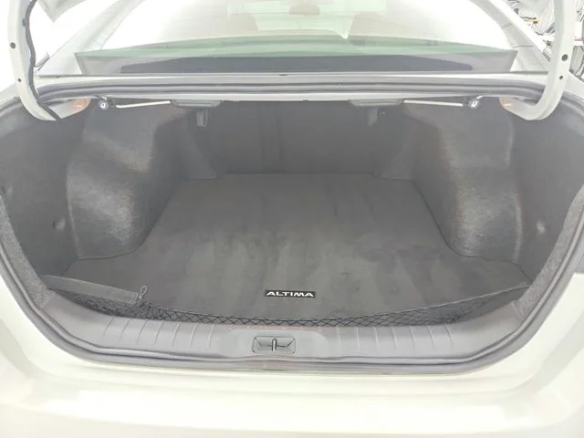 Used 2024 White Nissan 2.5 SL image 44